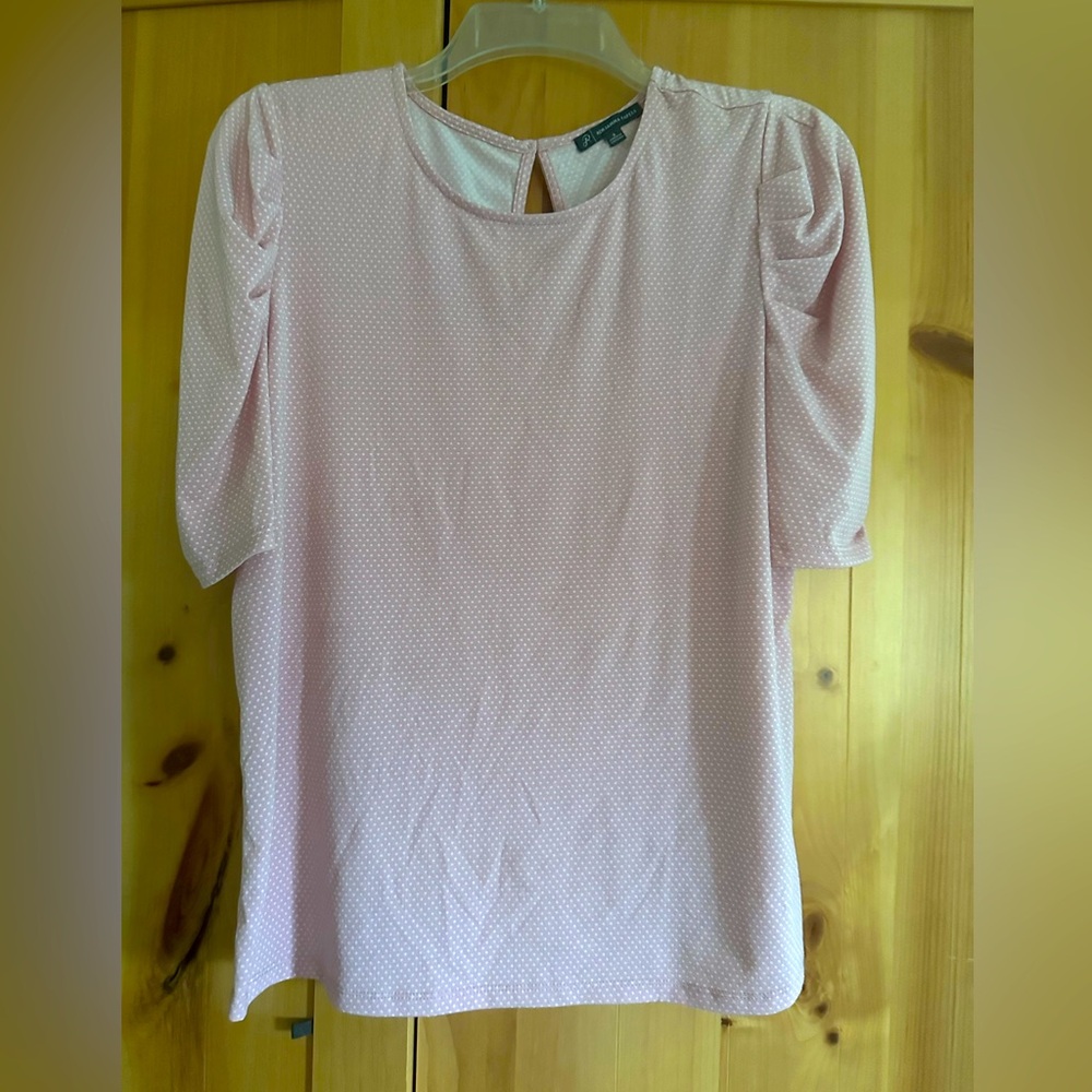 Women’s Adrianna Papell top, 3/4 sleeves with puff shoulders, light pink